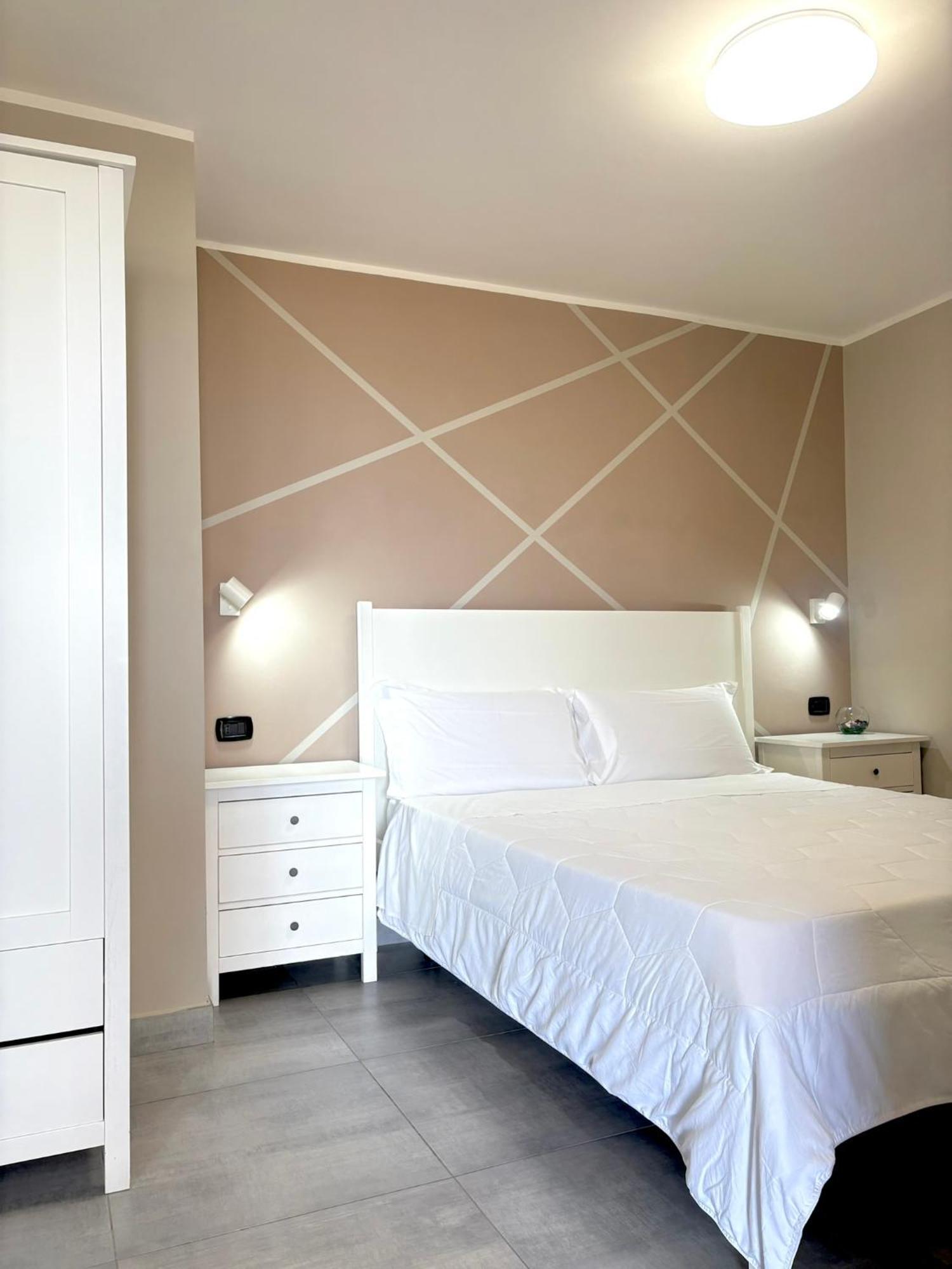 Aldiva Rooms Torvaianica Exterior photo